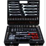 many different kinds of wrenches