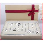 many different kinds of knives&forks