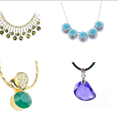 Many different kinds of accessory.