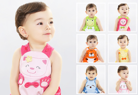 many different kinds of baby garments