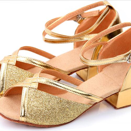 many different kinds of shoes