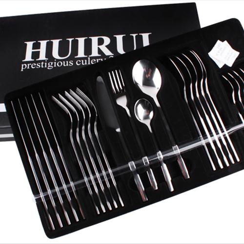 many different kinds of knives&forks